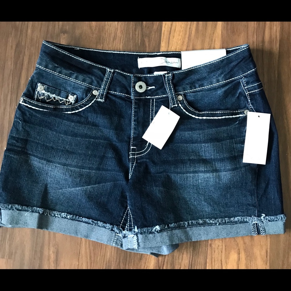 Cato - Embroidered Denim Jean Shorts